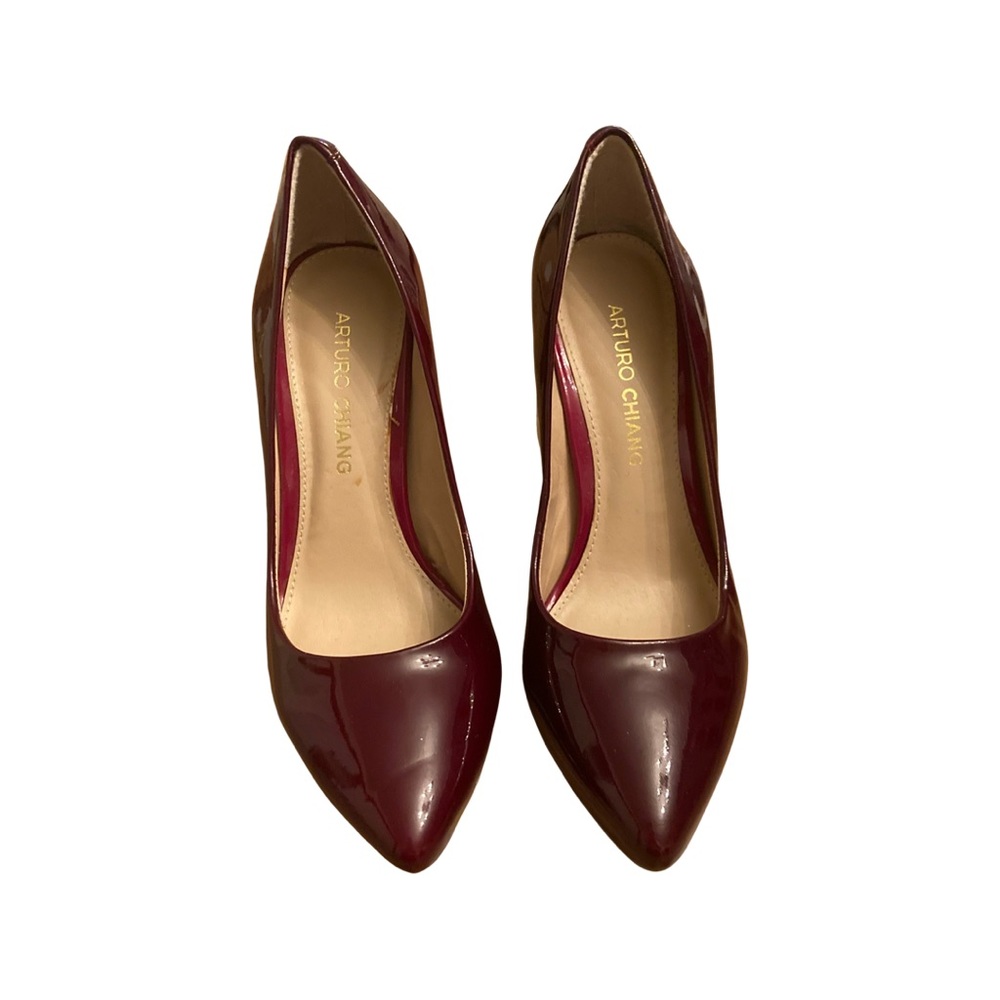 Arturo Chiang Avia Red With Tan Sole High Heels Size 6M